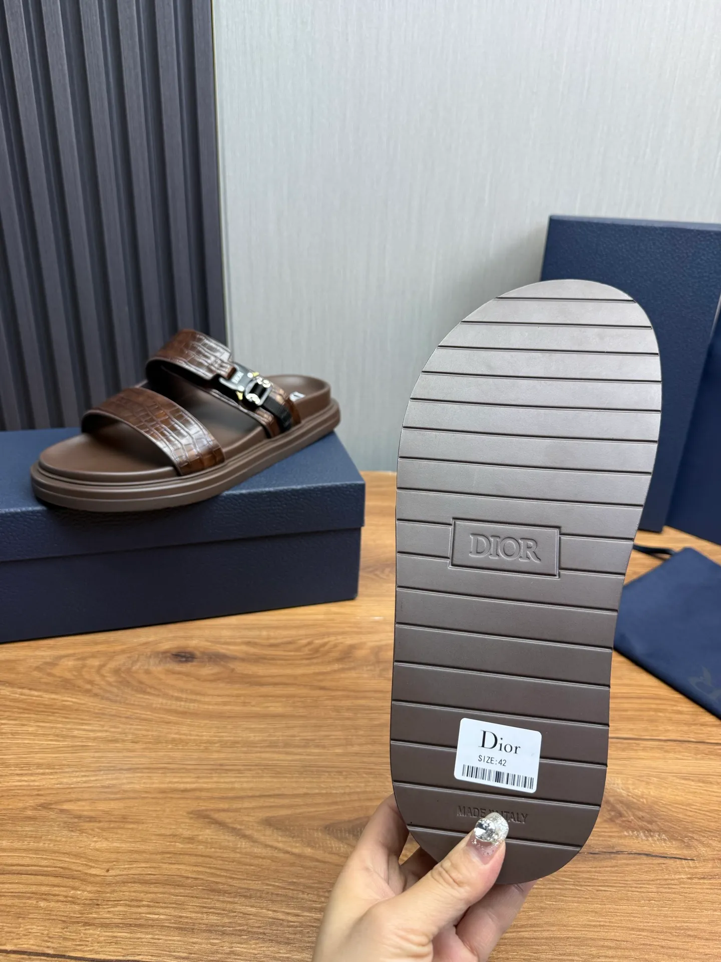 Men's shoes 300💰 Dior. Men's slippers🩴 Official website 1:1 production 38-45 size 45 46 🉑️Customized original material shipped✅